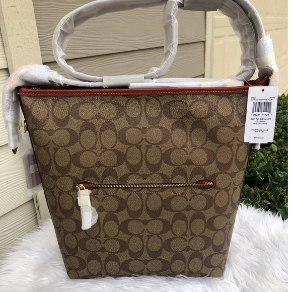 New 🎀 Coach Peanuts Val Duffle In Signature Canvas Bag With Patches & Wallet - Picture 6 of 13